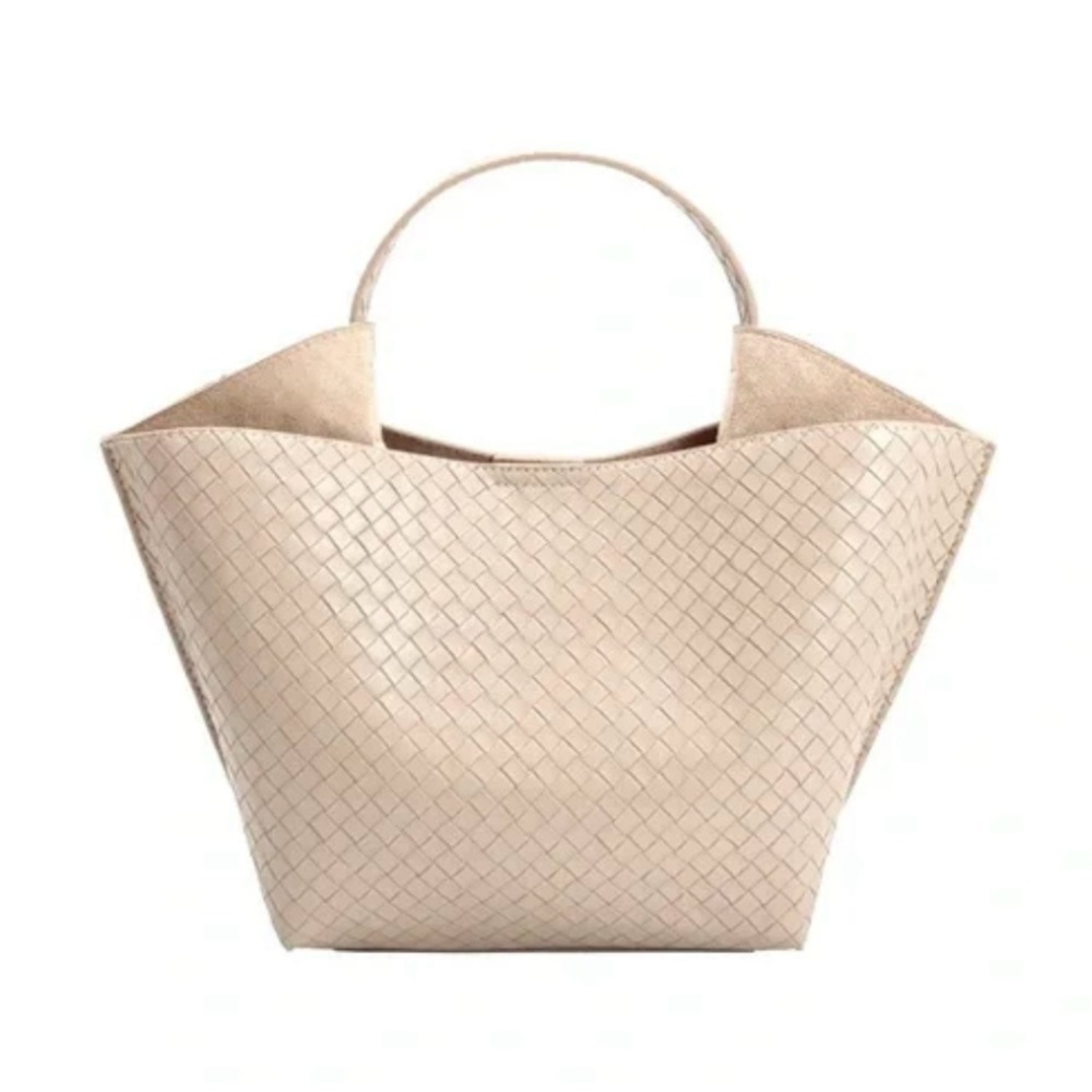 House of Harlow 1960 Terri Woven Vegan Leather Tote Bag - Picture 1 of 11